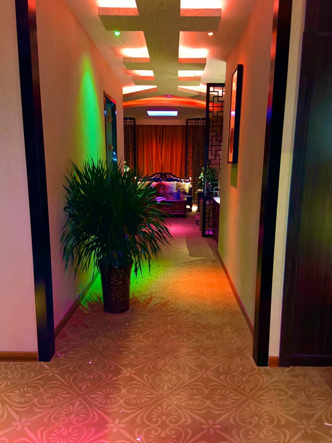 江宁区足浴会所奢华装修，偶然邂逅惊叹不已